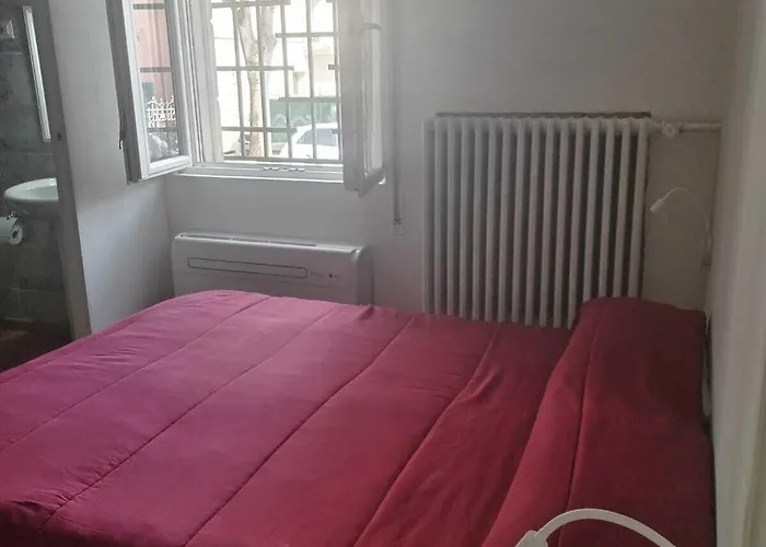 La Fenice A.c. 3* ボローニャ